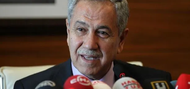 Arınç: Başkanlık rafa kalktı