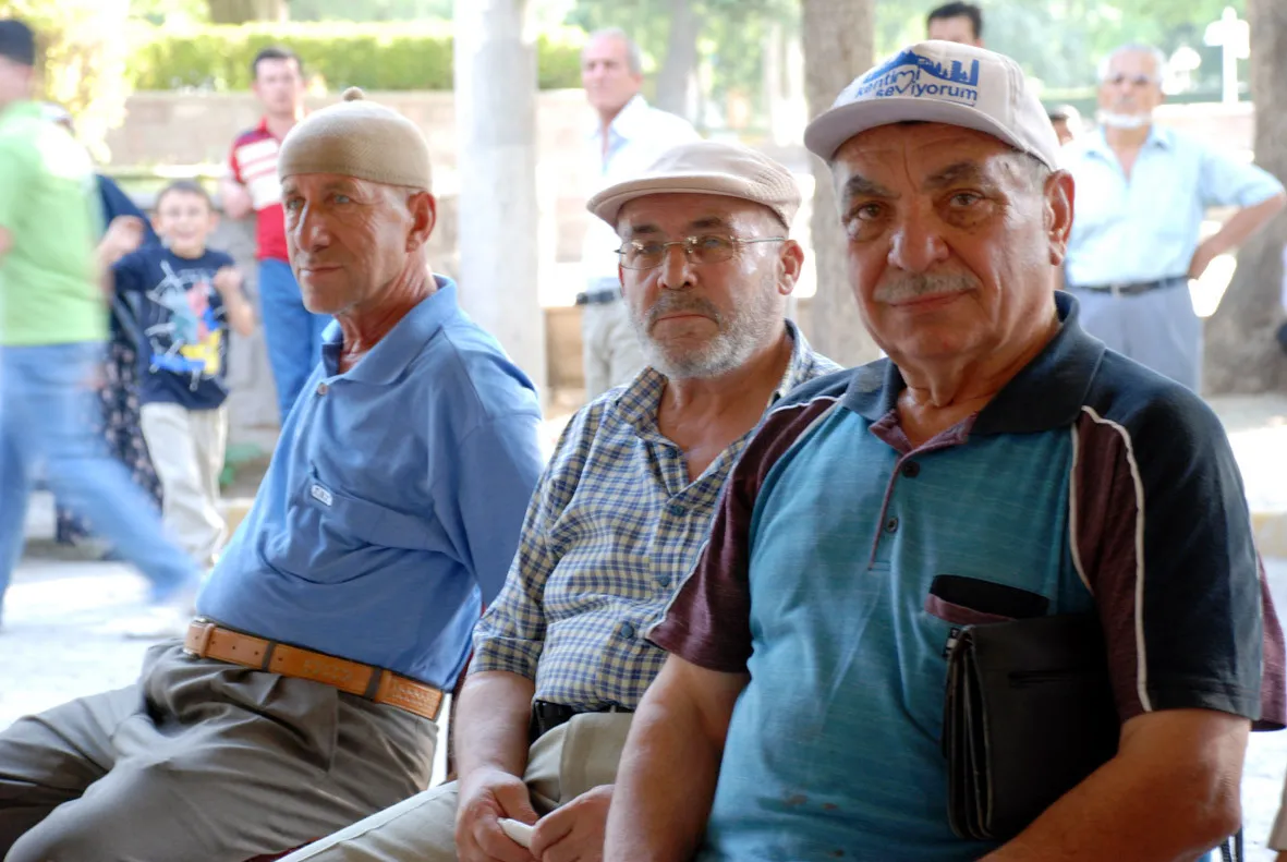 Memur ve emekli maaşlarına zam oranı belli oldu-2