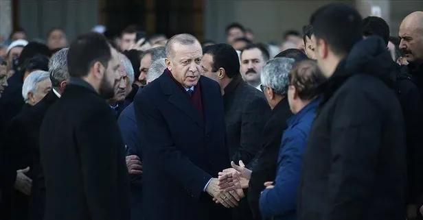Başkan Erdoğan cuma namazını İçmeler Merkez Camisi'nde kıldı