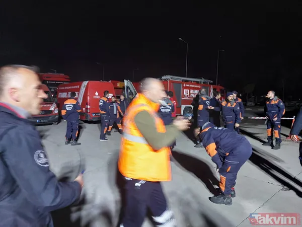 Hatay'da deprem! 6,4'lük sarsıntı sonrası büyük panik! İşte deprem sonrası yıkım anı - 29