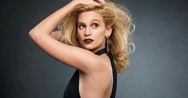 Farah Zeynep Abdullah'ın soy ağacı, filmlere konu olacak cinsten... Babası İran Şah'ının eşini...