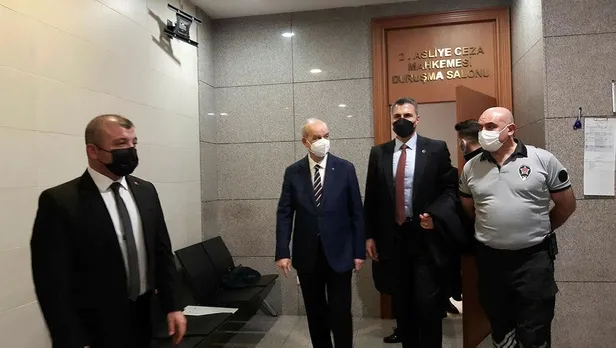 Eski Genelkurmay Başkanı İlker Başbuğ hakim karşısında! Provokatif "siyasi ayak" açıklamasıyla tepki çekmişti...-5