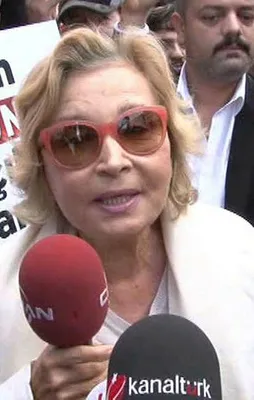FETÖ'cü Ilıcak hakim karşısında!