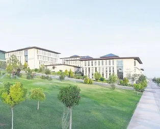 En hızlı iş bulan üniversite