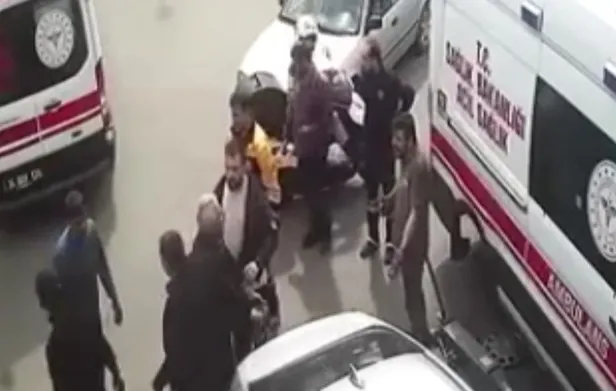 Esenyurt'ta sağlıkçılar levyeli saldırıya uğradı!-2