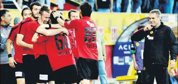 Futbol fabrikasıyız