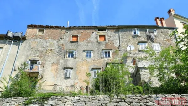 Haritada zor bulunuyor ama turistler akın ediyor! Guinness tescilli dünyanın en küçük köyü - 5