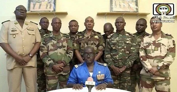 Nijer’deki askeri cunta Muhammed Bazum’u vatana ihanetten yargılamak istediğini duyurdu!