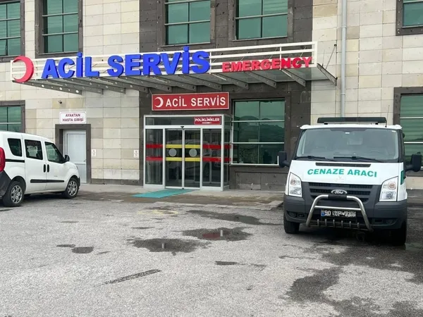 yeni-evli-cift-otel-odasinda-olu-bulundu-karbonmonoksit-gazindan-zehirlendiler-1678826821220.jpeg Yeni evli çift otel odasında ölü bulundu! Karbonmonoksit gazından zehirlendiler-3