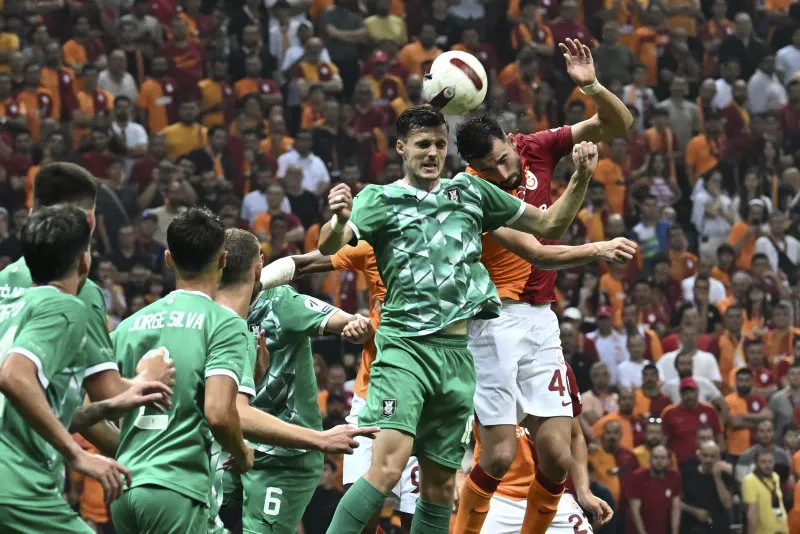 Galatasaray'da ayrılık! İşte yeni adresi - 17