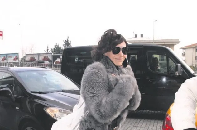 Belçim Bilgin göründü