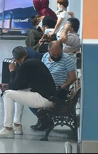 Hırsızlık 15 saniye yakalanmaları 3 dakika sürdü! Yer: İstanbul Havalimanı