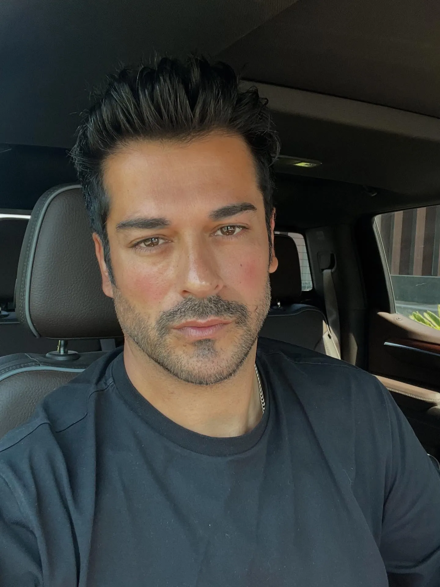 Kuruluş Orhan’ın Flavius’u Şükrü Özyıldız’ın fenomen kardeşini gören şaşıp kaldı! - 10