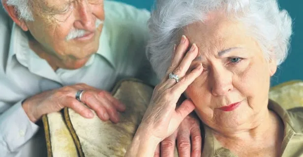 Demans sessiz ilerliyor: Yalnızlık riski artırıyor! Saldırganlığa yol açıyor