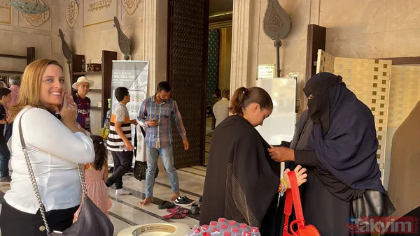 Dünya Kupası taraftarları Katara Kültür Köyü Camisi'ne yoğun ilgi gösterdi - 2