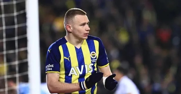 Szalai'ye İngiliz kancası! Fulham 11 milyon Euro'yu gözden çıkardı