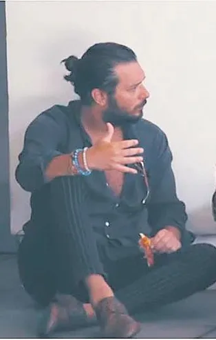 ABD’de pizzasını paylaşan tek kişi Türk çıktı!