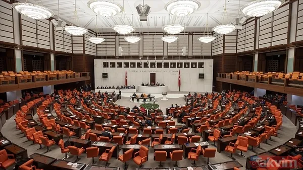 TV'lerde elde çubuk dilde nutuk devrine son! TSK Personel Kanunu teklifinde kapsamlı önlemler: MSB'den izinsiz beyan verene hapis - 2