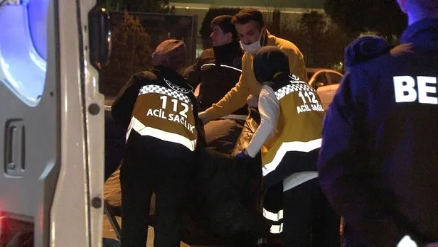 Avcılar'da gece yarısı trafik kazası! Yolun karşısına geçmeye çalışan kadınlardan 1'i öldü diğeri yaralı-3