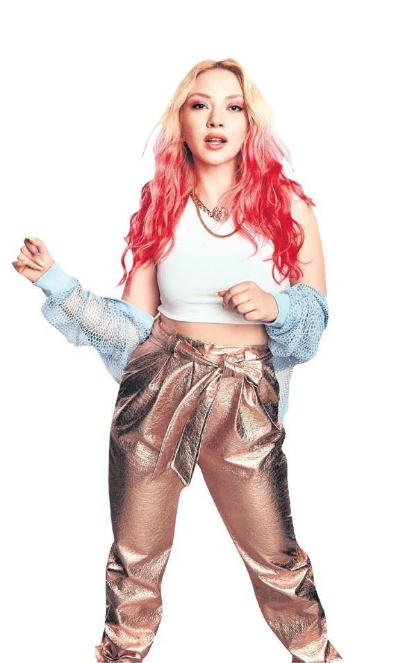 atvnin-sevilen-programi-kim-milyoner-olmak-isterde-saskina-ceviren-olay-1656183379057.jpeg ATV'nin sevilen programı 'Kim Milyoner Olmak İster'de şaşkına çeviren olay!-6