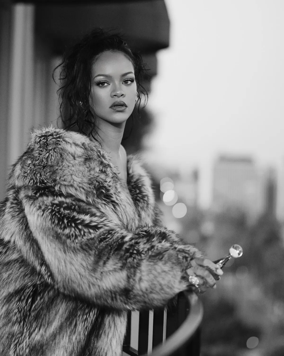 rihannanin-takip-ettigi-turk-hesap-kafalari-karistirdi-1784637796650.jpg Rihanna'nın sosyal medyada takip ettiği Türk hesap kafaları karıştırdı: Ankara'ya mı geliyor?-4