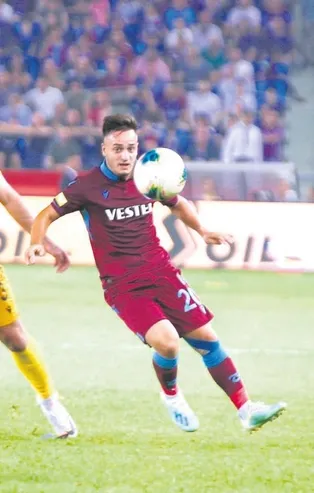 Yusuf formaya göz kırptı