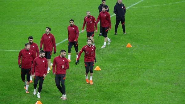 1607345894979.jpg SON DAKİKA! Yolun sonu Dünya Kupası olsun! İşte A Milliler'in 2022 Dünya Kupası elemelerinde muhtemel rakipleri-7