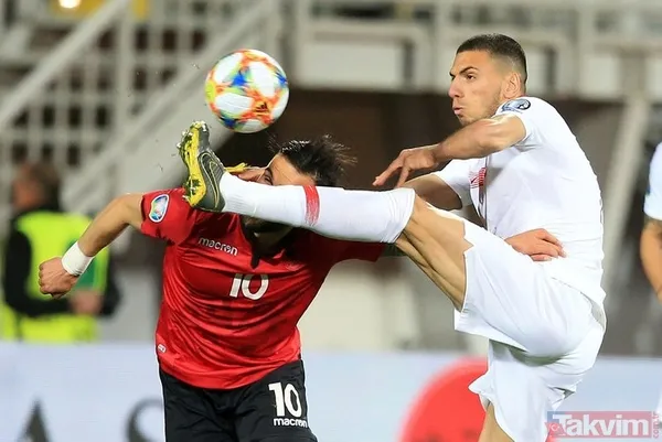 Merih Demiral aslında hangi takımı tutuyor? O isim açıkladı, çok şaşıracaksınız - 13