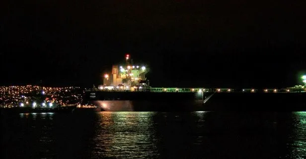 Son dakika: İstanbul Boğazı’nda dümeni kitlenen gemi kıyıya çekildi