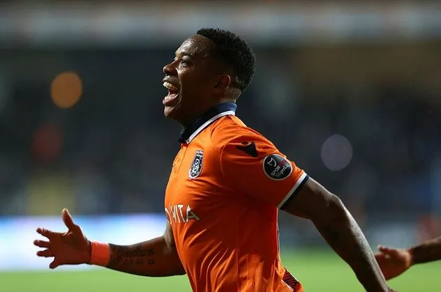 Başakşehir'de forma şansı bulamayan Robinho'ya İran'dan talip çıktı!