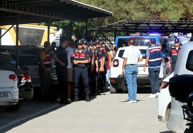 muglada-yunanistana-kacmaya-calisan-17-fetocu-teknede-yakalandi-1662731668075.jpeg Muğla'da Yunanistan'a kaçmaya çalışan 17 FETÖ'cü teknede yakalandı-4