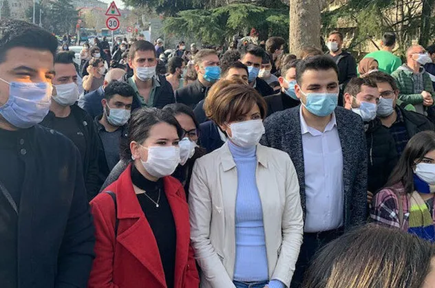 Boğaziçi Üniversitesi'ndeki DHKP-C marşı okunan skandal eyleme İYİ Parti'den destek!