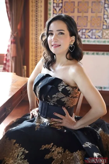 Sibel Can da Başkan Erdoğan'ın başlattığı ‘Milli Dayanışma Kampanyası’na destek verdi! İşte ünlülerin bağışları - 5