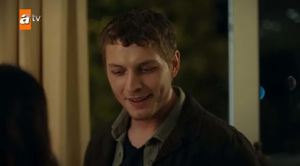 ates-kuslari-19-bolume-damga-vuran-sahne-barbar-gulayseyi-kacirdi-1686342993633.jpg Ateş Kuşları 19. bölüme damga vuran sahne: Barbar, Gülayşe’yi kaçırdı!-5