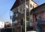 Evde doğurdu! Bıçaklayarak öldürdü