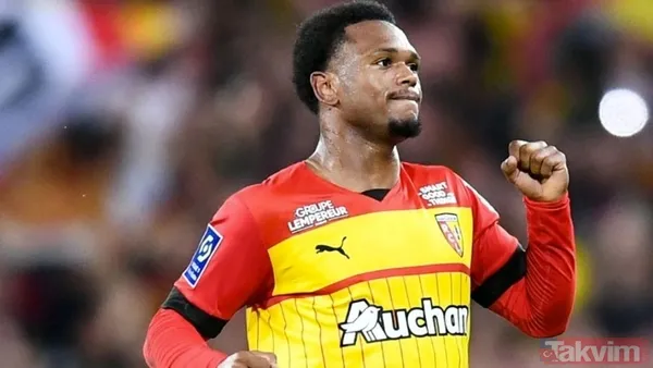 Mertens durdurulamıyor! Süper Lig'i kasıp kavurdu, Harry Kane'i de geçti... 37 yaşında Avrupa'ya damga vurdu - 25