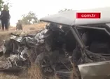 Gaziantep Nizip'te iki otomobil çarpıştı