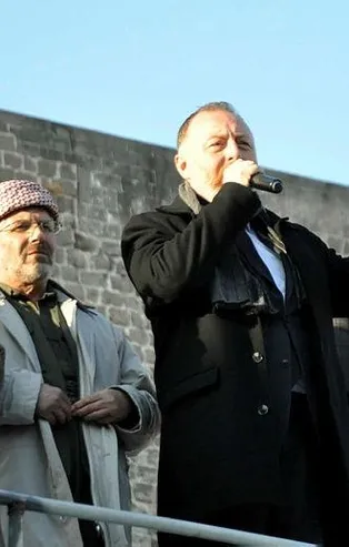 Kirli yüzleri deşifre oluyor! HDP seçim otobüsünden özerklik naraları attı