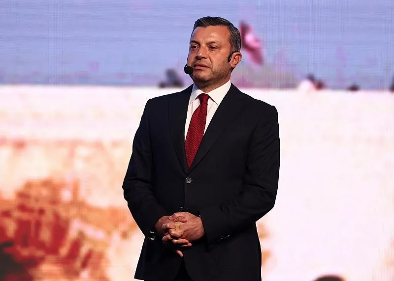 Cumhur ittifakı AK Parti Adana Adayı Fatih Mehmet Kocaispir'in projeleri neler? A Haber'de anlattı: Adana'da trafik sorun olmaktan çıkacak!-2