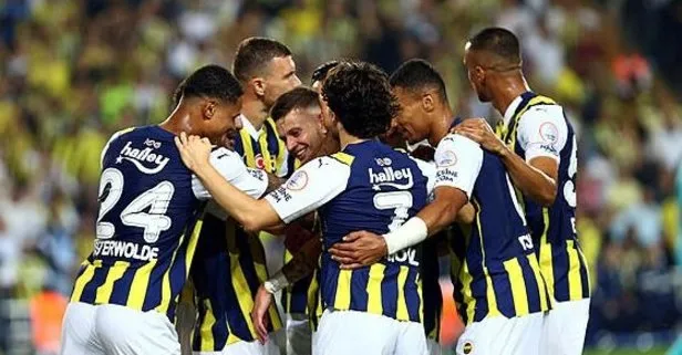 Fenerbahçe ezeli rakibi Galatasaray’ın rekoruna göz dikti! 3 maç üst üste kazanırsa skorun tek başına sahibi olacak