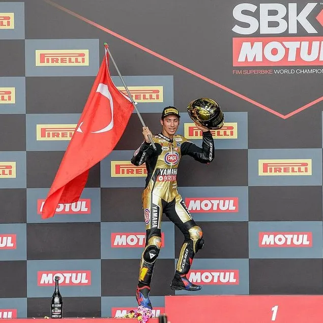Toprak Razgatlıoğlu Yamaha’dan ayrılacak!