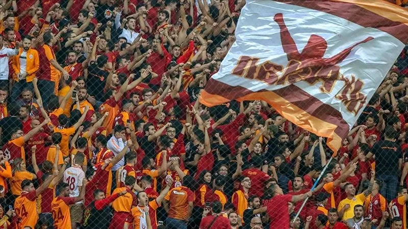 galatasaraydan-4-futbolcu-hakkinda-aciklama-transferleri-ne-durumda-imza-atacaklar-mi-1720987472538.jpg