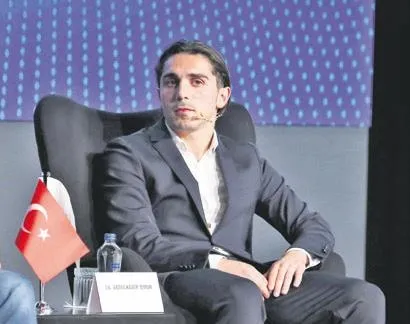 tff-yoneticisi-hamit-altintop-sporun-zirvesinde-cok-carpici-mesajlar-verdi-2024-turk-futbolu-icin-cok-onemli-1671151473490.jpeg TFF yöneticisi Hamit Altıntop, Sporun Zirvesi’nde çok çarpıcı mesajlar verdi: 2024 Türk futbolu için çok önemli-3