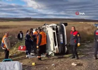 Çorum’da feci kaza! Minibüs ile tanker çarpıştı:1 ölü, 14 yaralı