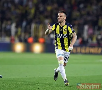 Fenerbahçe’den Galatasaray’a tarihi transfer çalımı Sezon sonu sözleşmesi bitecek futbolcular