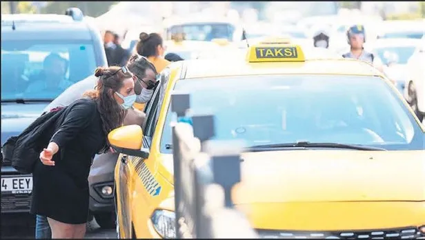 1663014356557.jpeg İstanbullunun taksi çilesi bitmek bilmiyor! Boş araç bulmak imkansız bir hal alırken, vatandaş isyan etti-2