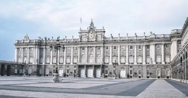 Paris’te tahtakurusu paniği: Kabus İspanya Kraliyet Sarayı’na da sıçradı