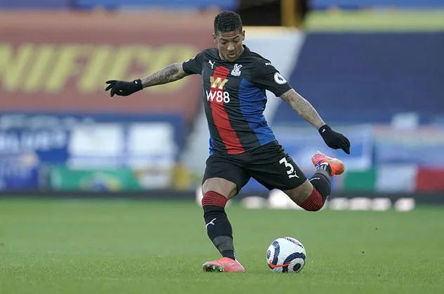 Galatasaray ve Fenerbahçe'ye Van Aanholt transferinde dev rakip