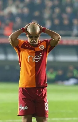 Ayar sırası Feghouli'de