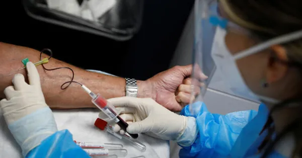 Dünyada bir ilk! Gönüllü olana gerçek koronavirüs enjekte edecekler